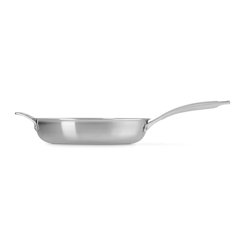 Le Creuset Essential 3-ply Stainless Steel Frying Pan with Helper Handle image number 3